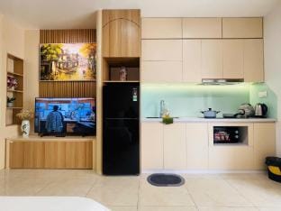 Vinhome Dcapital - Studio 3001 Apartment in Laos