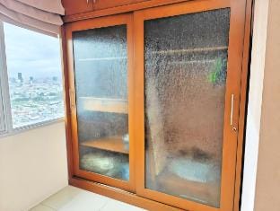 Strategic 2BR Thamrin Apt w/ Pool & Gym Vacation rental in Jakarta
