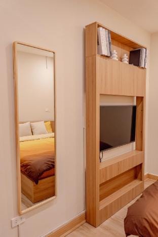 Modern Hotel 5- Old Quarter- A/C-Netflix- Elevator Vacation rental in Hanoi