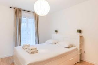 Classy appartement - Flea Market  Apartment in Saint-Denis, France