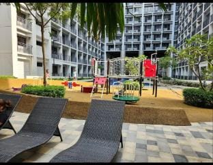 Shore2 Tower1 5 MOA-Clean&Simple Balcony w/Netflix Vacation rental in Pasay