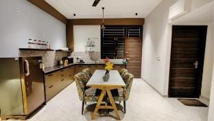 Platinum Nest by "Ven a casa- Home Stays Apartment in Jaipur