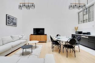 Authentique Apartment - 1BR- 2P- Voltaire Apartment in Paris