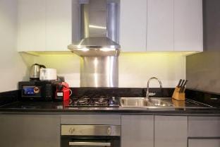 Sleek & Stylish Studio in DAMAC Prive, Dubai Vacation rental in Dubai