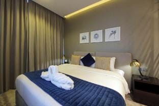 Sleek & Stylish Studio in DAMAC Prive, Dubai Vacation rental in Dubai