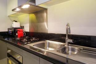 Sleek & Stylish Studio in DAMAC Prive, Dubai Vacation rental in Dubai