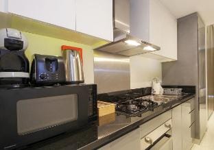 Elegant Studio with Canal Views | DAMAC Prive Vacation rental in Dubai