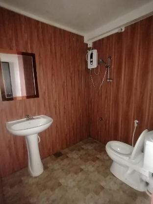Hiranya frame house Vacation rental in Central Province