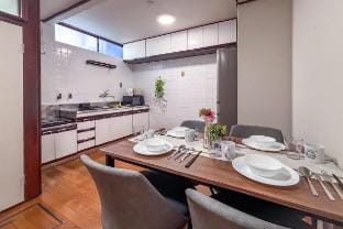 【120㎡ 5BR】Japanese Traditional House free parking Vacation rental in Kyoto
