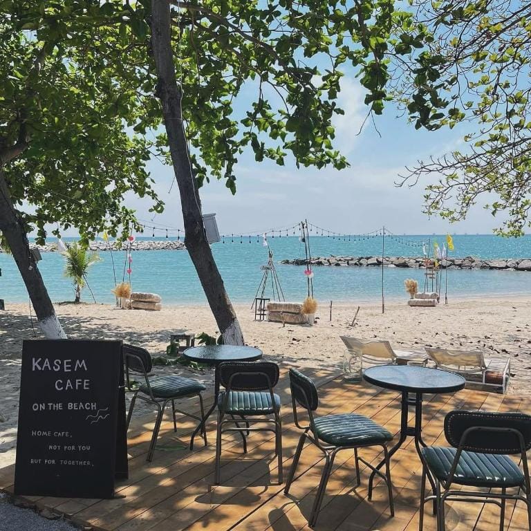 เกษมออนเดอะบีช KASEM On The Beach Hotel in Rayong, Mueang Rayong District, Rayong, Thailand