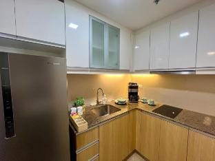 Cozy 1BR Balcony:Gentry Manor OKADA & Solaire Vacation rental in Pasay