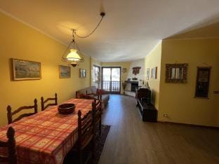 Trilocale, Giustino Apartment in Pinzolo