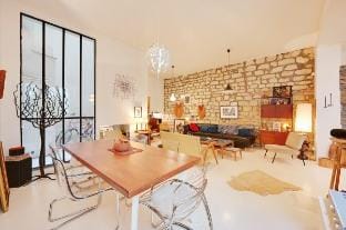 Spacious Vintage Duplex Flat - Gare du Nord Vacation rental in Paris