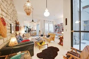 Spacious Vintage Duplex Flat - Gare du Nord Vacation rental in Paris