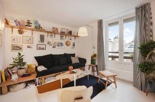 Charming apartment with view - Montmartre dist Vacation rental in Paris