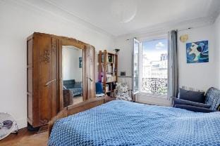 Family apartment with view - République district Vacation rental in Paris