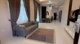 HOMESTAY JAMIL- Gong Badak/UMT/UNISZA/AIRPORT Vacation rental in Terengganu, Malaysia