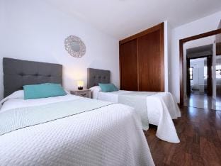 Ftv Holidays Homes - Casa Coscolla Vacation rental in Corralejo