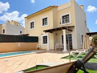 FTV HOLIDAYS HOMES - Casa Reguera Villa in Corralejo