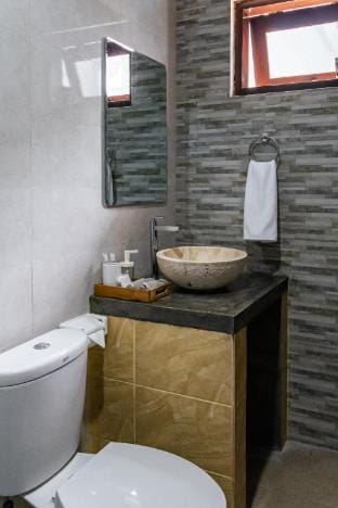 Villa Alase | 3BR Pool & Garden Villa in Kuta