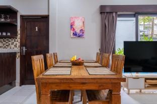 Villa Alase | 3BR Pool & Garden Villa in Kuta