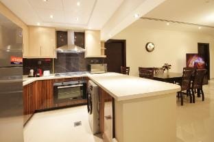 Elegant 2BR w/ City Views | Downtown Dubai Living Vacation rental in Dubai