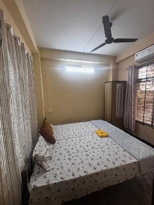 1BHK @ Bobby’s Bed & Breakfast. Vacation rental in Bangladesh