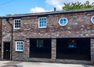 91 Roscoe by Elite Vacation rental in Liverpool