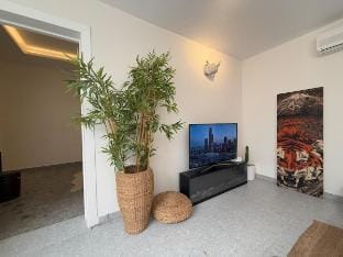 Stylish apartment | Outdoor seating M01 Vacation rental in Riyadh