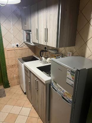 Self-Entry Apt Near Airport & Shopping Hub SH-J2 Vacation rental in Jeddah