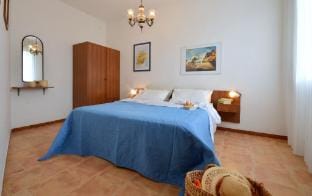 Relax in Total Peace in this Beautiful Villa Apartment in Bibione