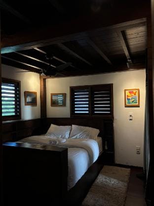 Lakey Peak Gorilla Villa Sumbawa- 2nd floor & 3rd Villa in West Nusa Tenggara, Indonesia