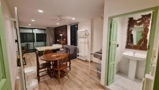 Lee Home Bangkok Vacation rental in Bangkok