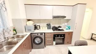 Luxury 2 Bedroom 2 Bathroom Apartment in Boksburg  Apartment in Gauteng