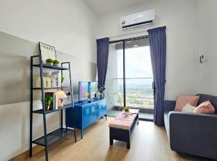 Subang Homestay(T2)Near SJMC |Sunway Pyramid | LRT Apartment in Subang Jaya
