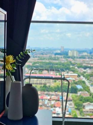 Subang Homestay(T2)Near SJMC |Sunway Pyramid | LRT Apartment in Subang Jaya