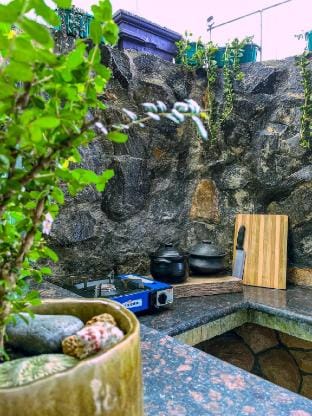 Affordable Room- Ivory (Motor Parking only) Vacation rental in Tagaytay
