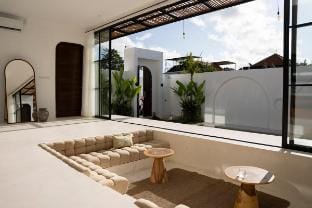 Stylish Designer Villa with Cozy Sunken Lounge Vacation rental in North Kuta