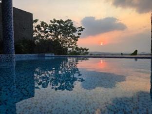 Summer Olive Green Hot spring - Private Resort Villa in Calabarzon