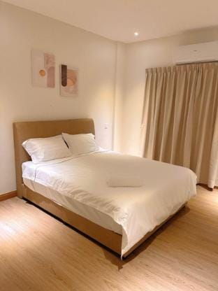 The Ox by 97's Villa Muar(KTV ROOM/POOL TABLE) Vacation rental in Johor