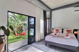 Moorea Horizon – Vue Panoramique 190° - Piscine Vacation rental in Pape'ete