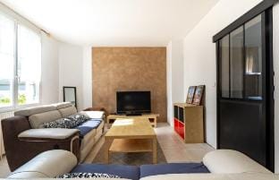 La Maison Tourangelle - Maison de Famille Vacation rental in Tours
