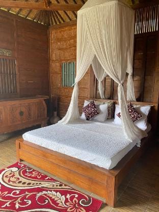 JOGLO D'BUKIT  Villa in Tampaksiring