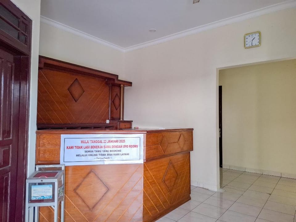 RedDoorz Syariah @ Griya Wisata Wonogiri Hotel in East Java
