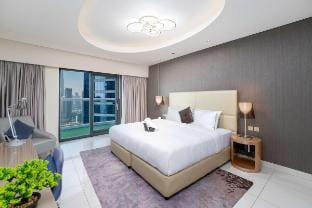 Breathtaking Burj Khalifa View: 2BR in Paramount  Vacation rental in Dubai