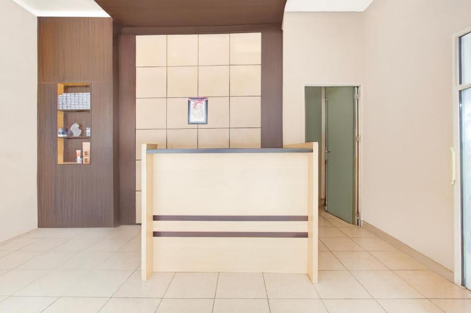 OYO 94512 Mega Inn Guest House Hotel in Indonesia