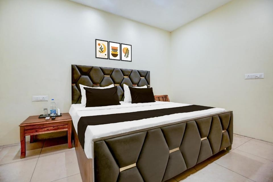 Hotel O The Royal INN Hotel in Ludhiana