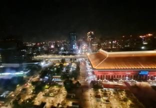 taipei main station 10-12 people house Apartment in Taipei City
