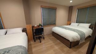 Tradition x Style 9ppl Rooftop Hub near ShinOsaka Vacation rental in Osaka