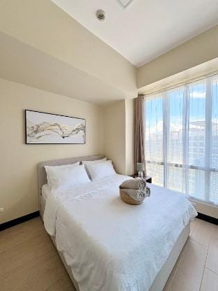 Modern Condo in Mactan Newtown | Pool + Beach Apartment in Lapu-Lapu City